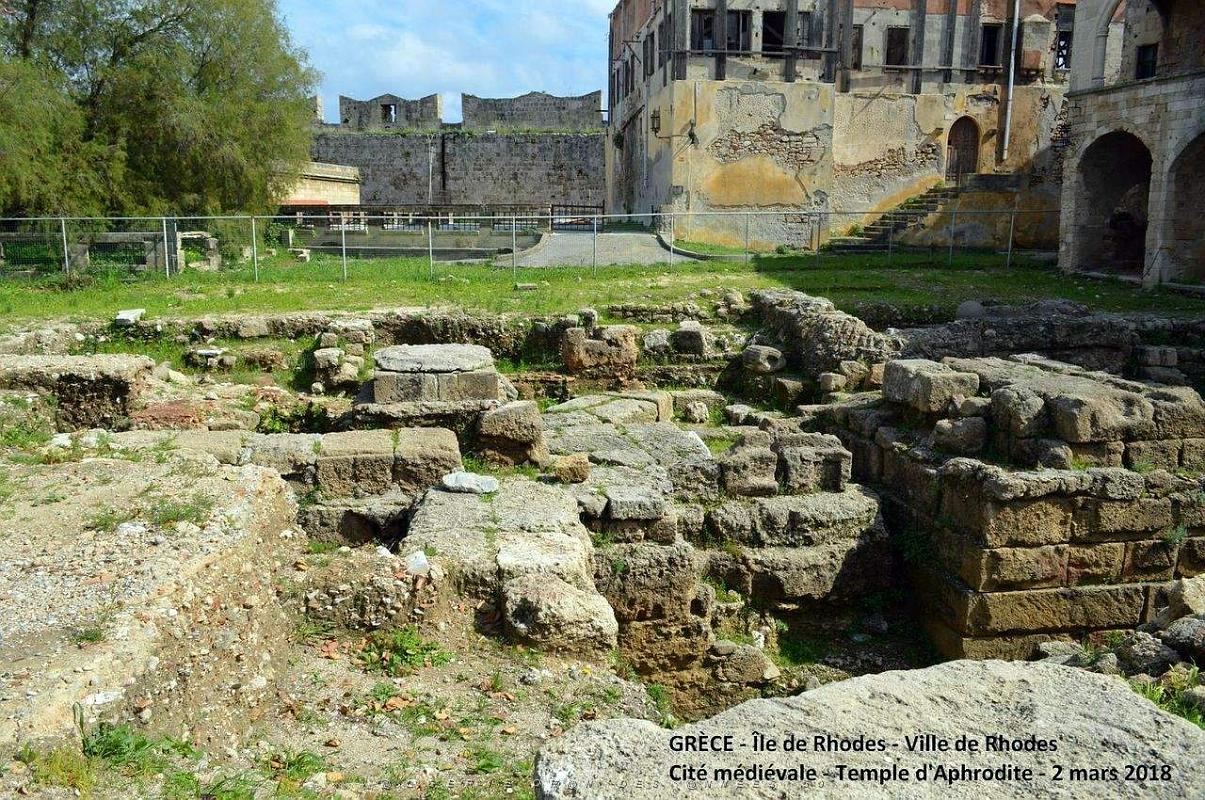 044- Rhodes-Cite medievale .JPG